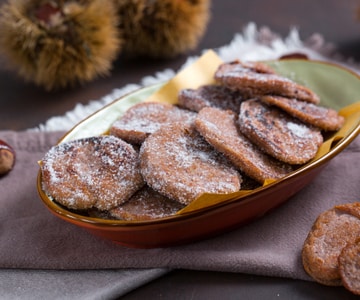 Buñuelos de castañas toscanas