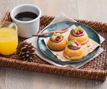 Pastelitos de pandoro con manzanas, nueces y Nutella®