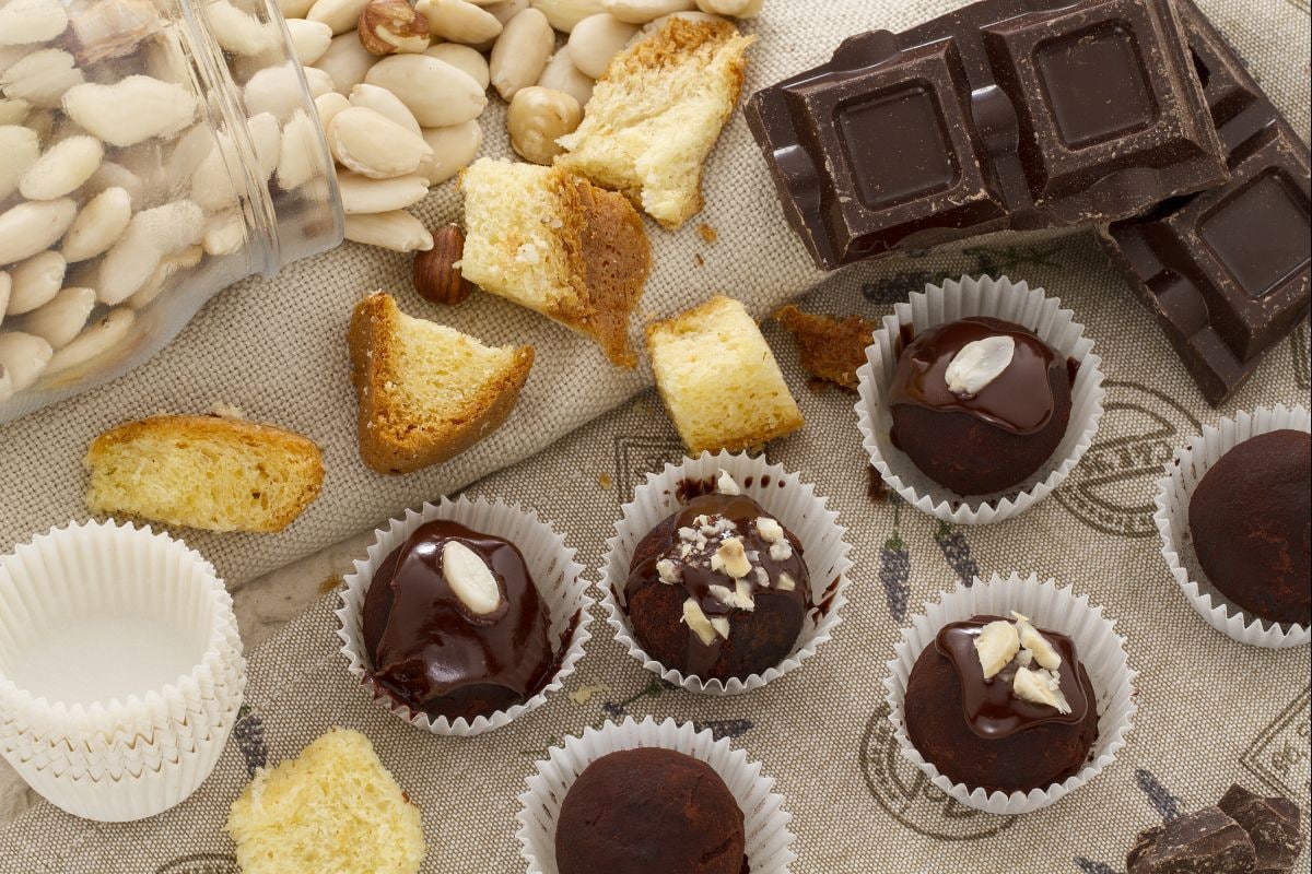 Trufas de pandoro al chocolate