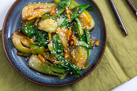 Pak choi en wok