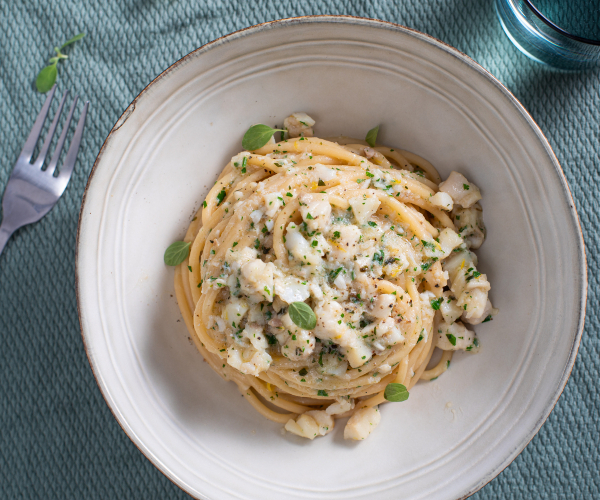 Pasta al ragú blanco de pescado