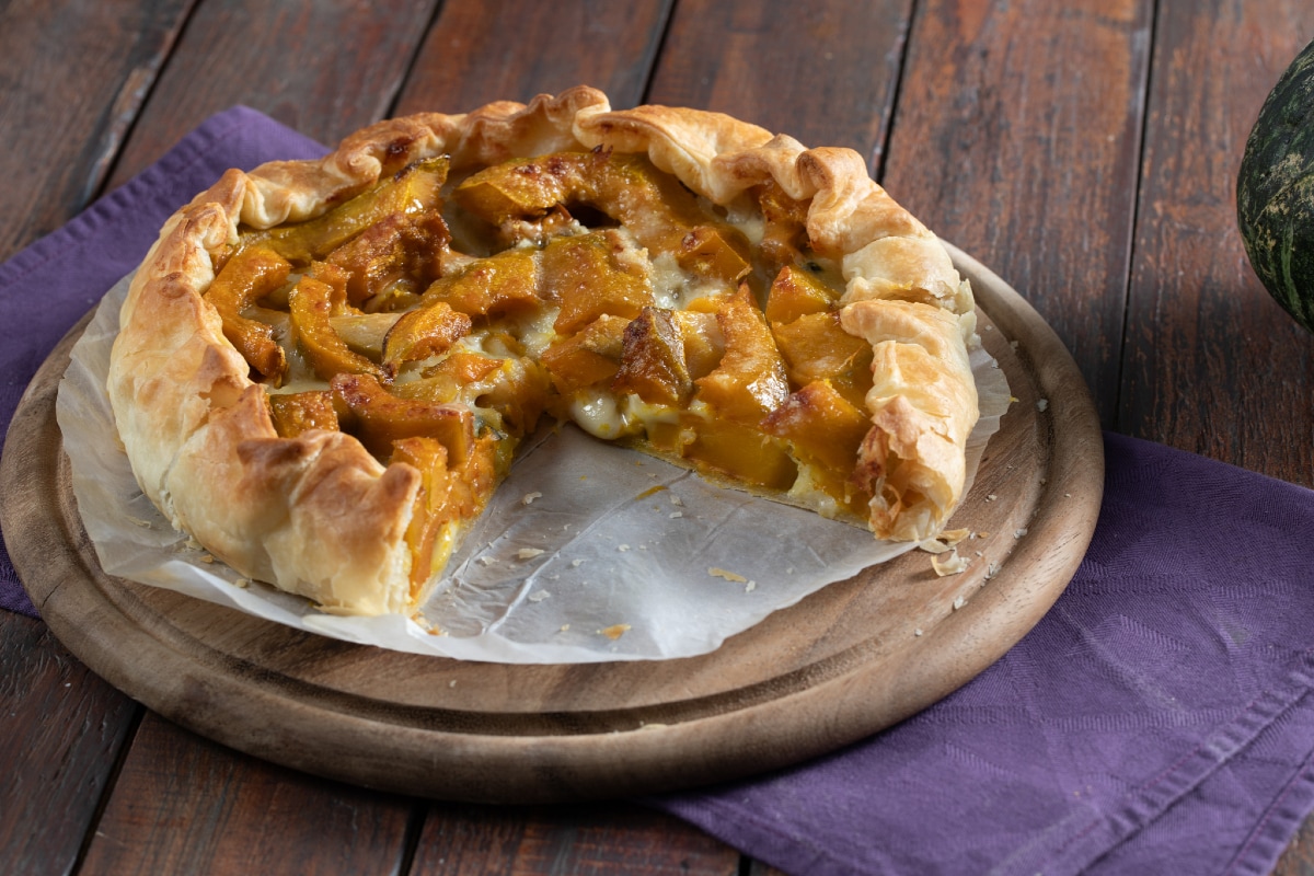 Tarta salada de calabaza y mozzarella