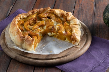 Tarta salada de calabaza y mozzarella