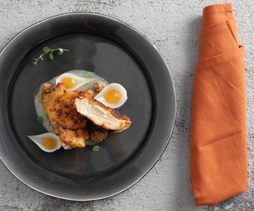 Pollo con caquis y tupinambo