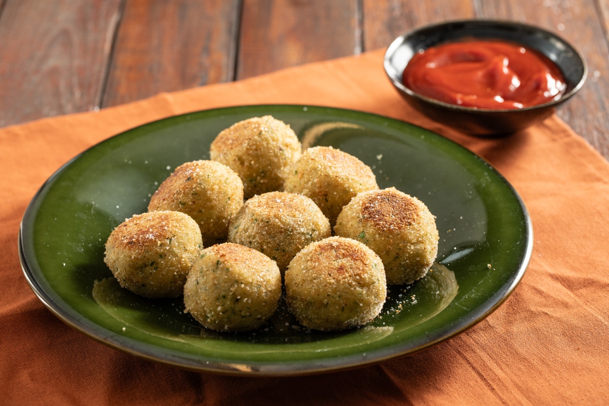 Albóndigas de pan en sartén
