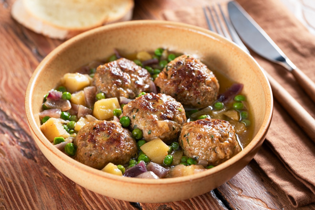 Albóndigas guisadas