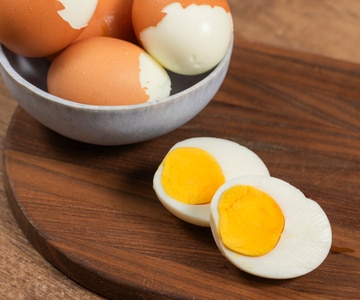 Huevos cocidos en freidora de aire