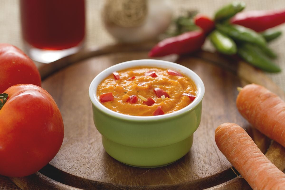 Salsa roja (salsa rubra)