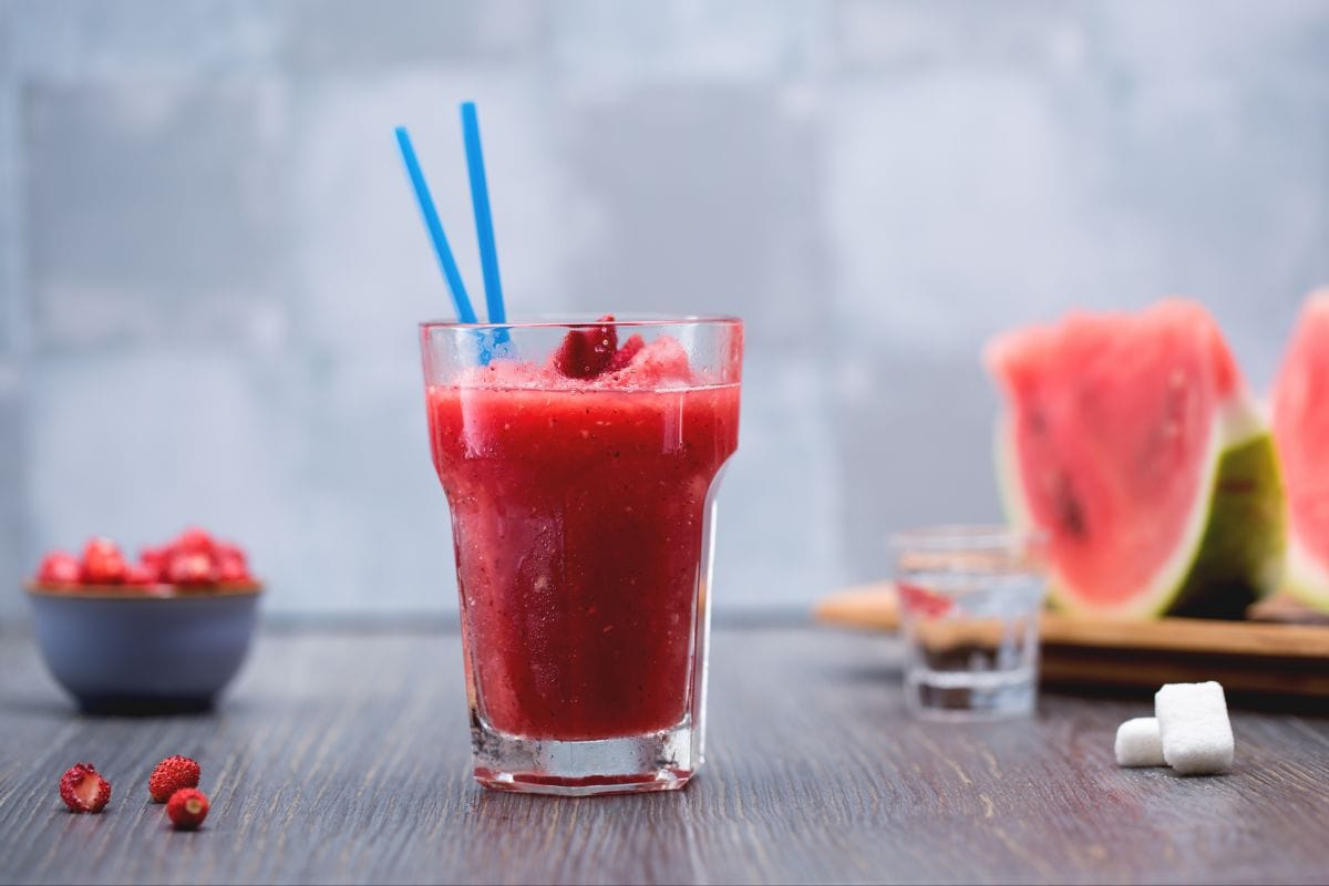 Granizado de sandía, fresitas del bosque y vodka