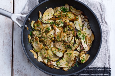 Setas porcini salteadas