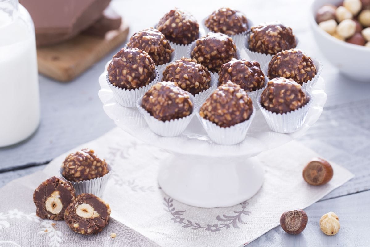 Pralinés de chocolate y avellanas