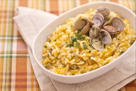 Risotto de zanahorias, jengibre y almejas