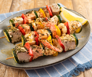 Brochetas de pescado