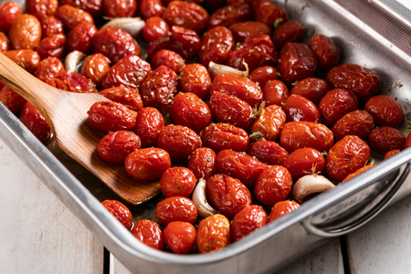 Tomatitos confitados