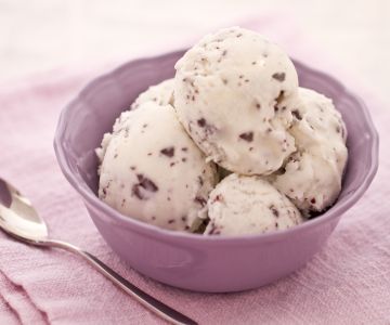 Helado de stracciatella