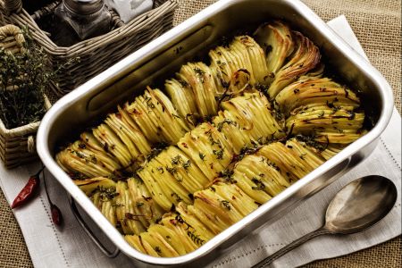Bandeja de patatas asadas