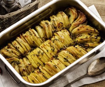 Bandeja de patatas asadas