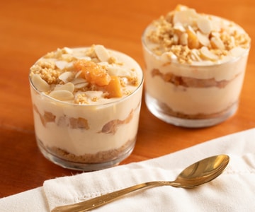 Vasitos de cheesecake de caqui
