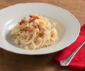 Tonnarelli a la gricia con bacalao