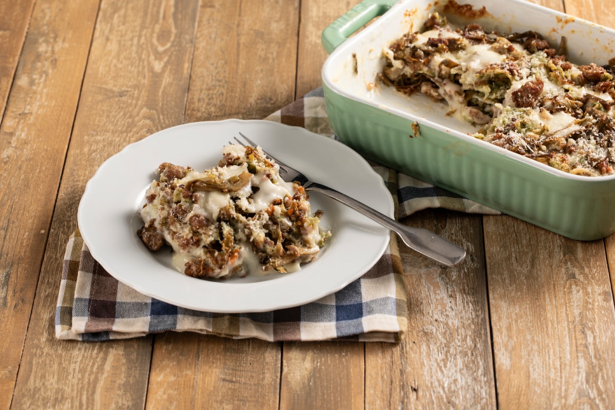 Canelones rellenos de ragú de alcachofas y salchicha