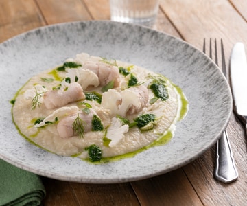 Rollete de lenguado con crema de coliflor
