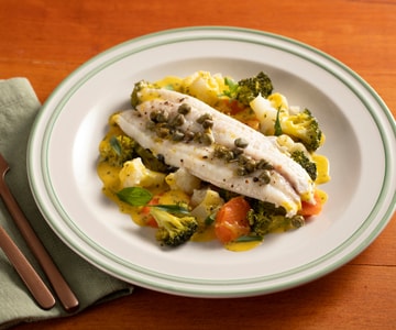 Lenguado en papillote con verduras al vapor