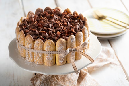 Tarta charlotte a la sopa inglesa