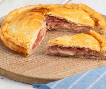 Tarta salada jamón y queso