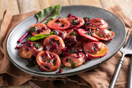 Ravioles de remolacha