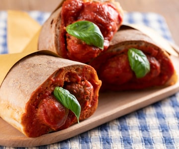 Cuzzetiello con albóndigas