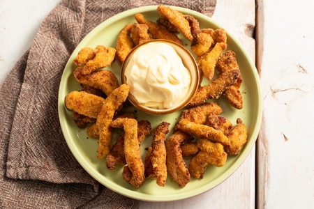 Tiras de pollo en freidora de aire