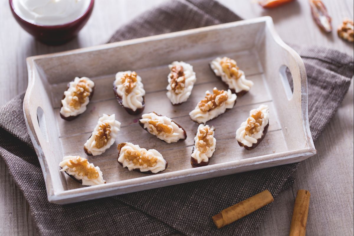 Dátiles rellenos de mascarpone y nueces