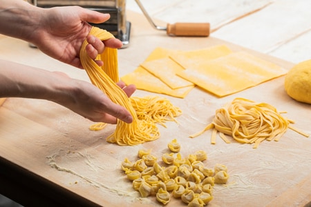 Pasta fresca con huevo (lámina y formatos)
