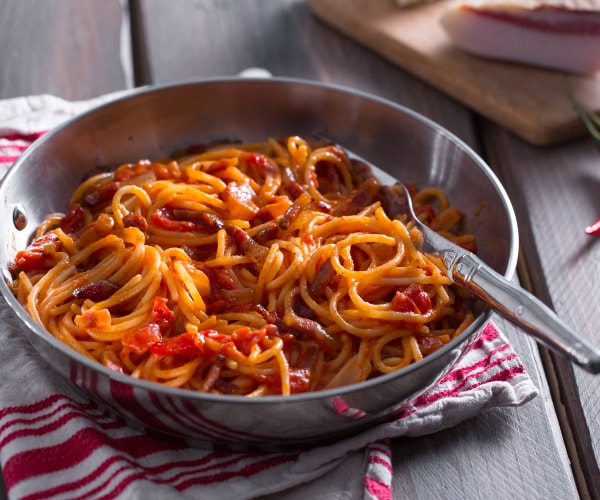 Espaguetis a la Amatriciana