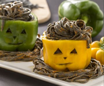 Tagliolini embrujados en el pimiento