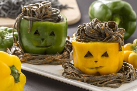 Tagliolini embrujados en el pimiento