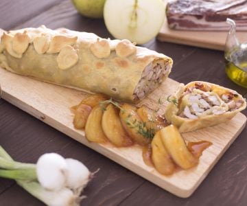 Strudel de cerdo con manzanas al marsala