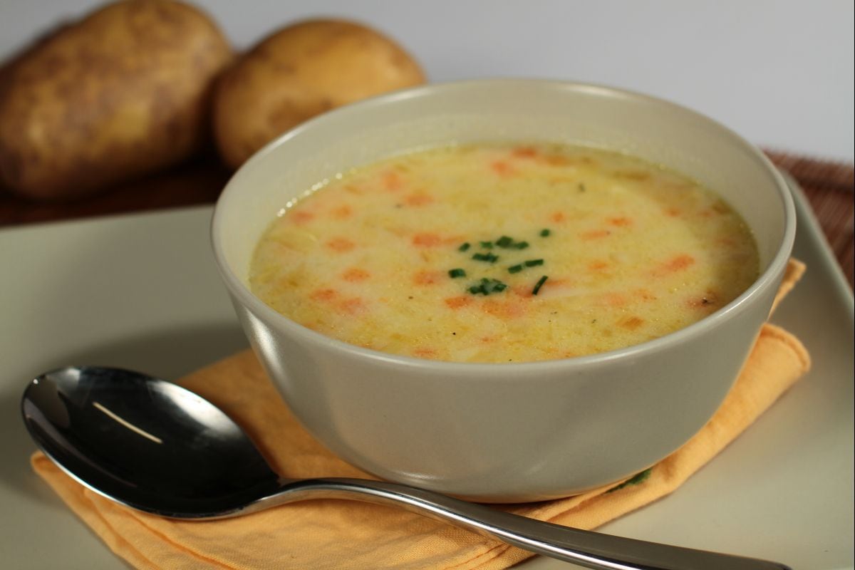 Crema de patatas con verduras
