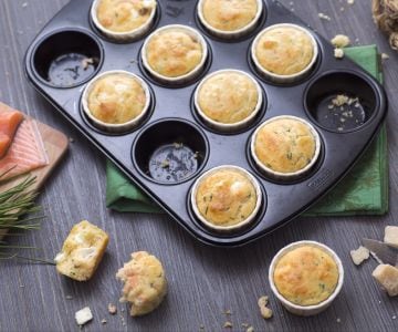 Muffins con feta y salmón