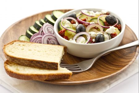 Ensalada de patatas y pepinos