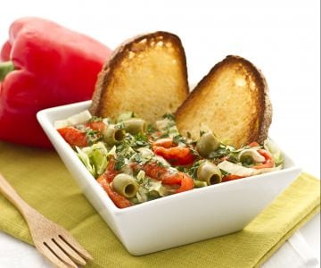 Ensalada de apio y pimientos