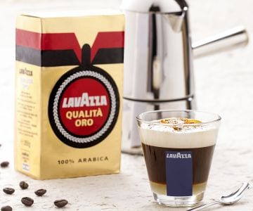 Café a la naranja con aire de leche cremoso y aromático