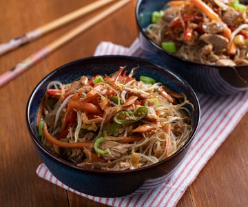 Espaguetis de soja al estilo oriental