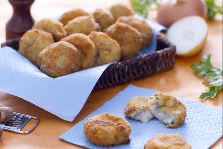 Croquetas de carne cocida (bitterballen)