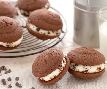 Whoopies al Nesquik con crema stracciatella