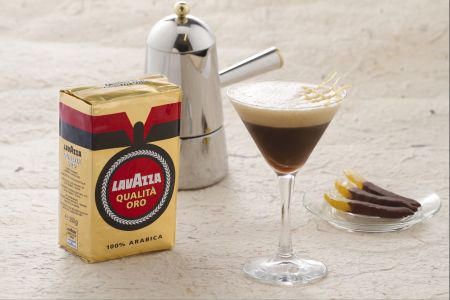 Café shakerato al limón