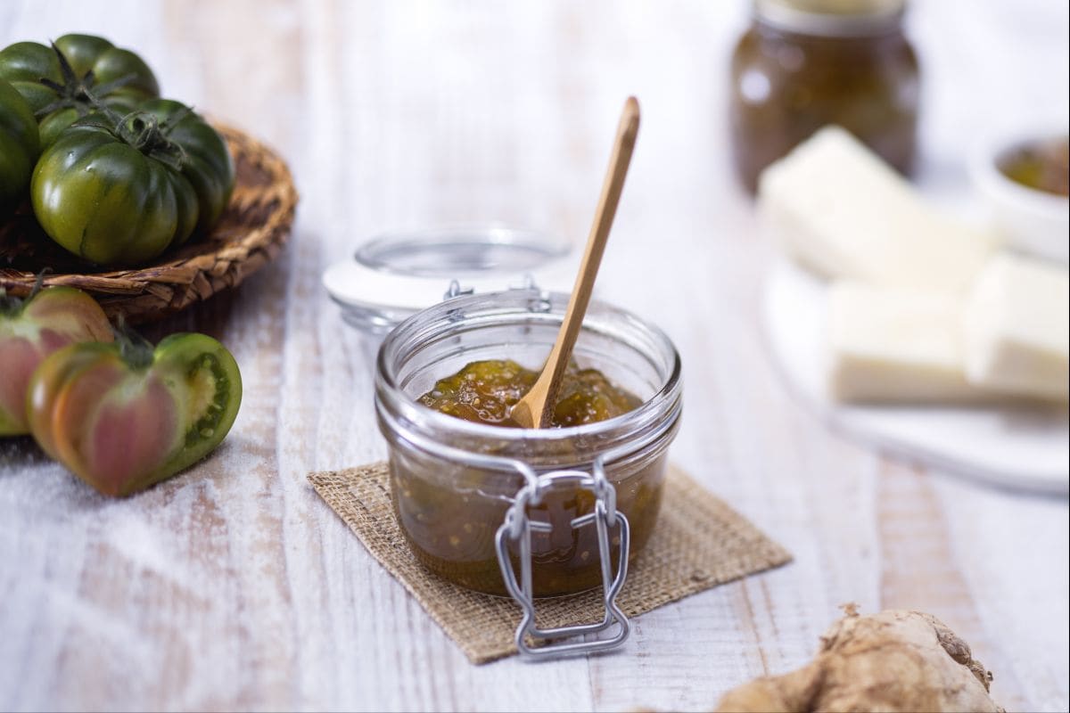 Confitura de tomates verdes