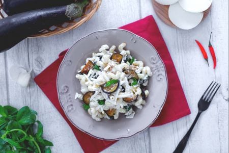 Pasta alla Norma en blanco