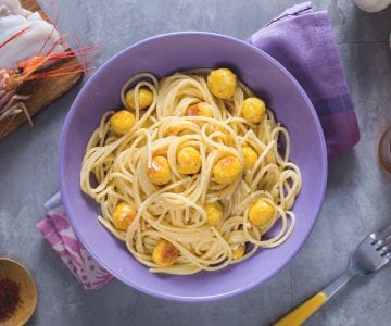 Pasta con las albóndigas de pescado