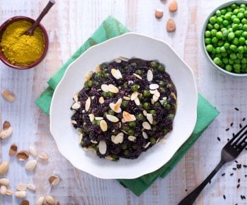 Arroz venere al curry